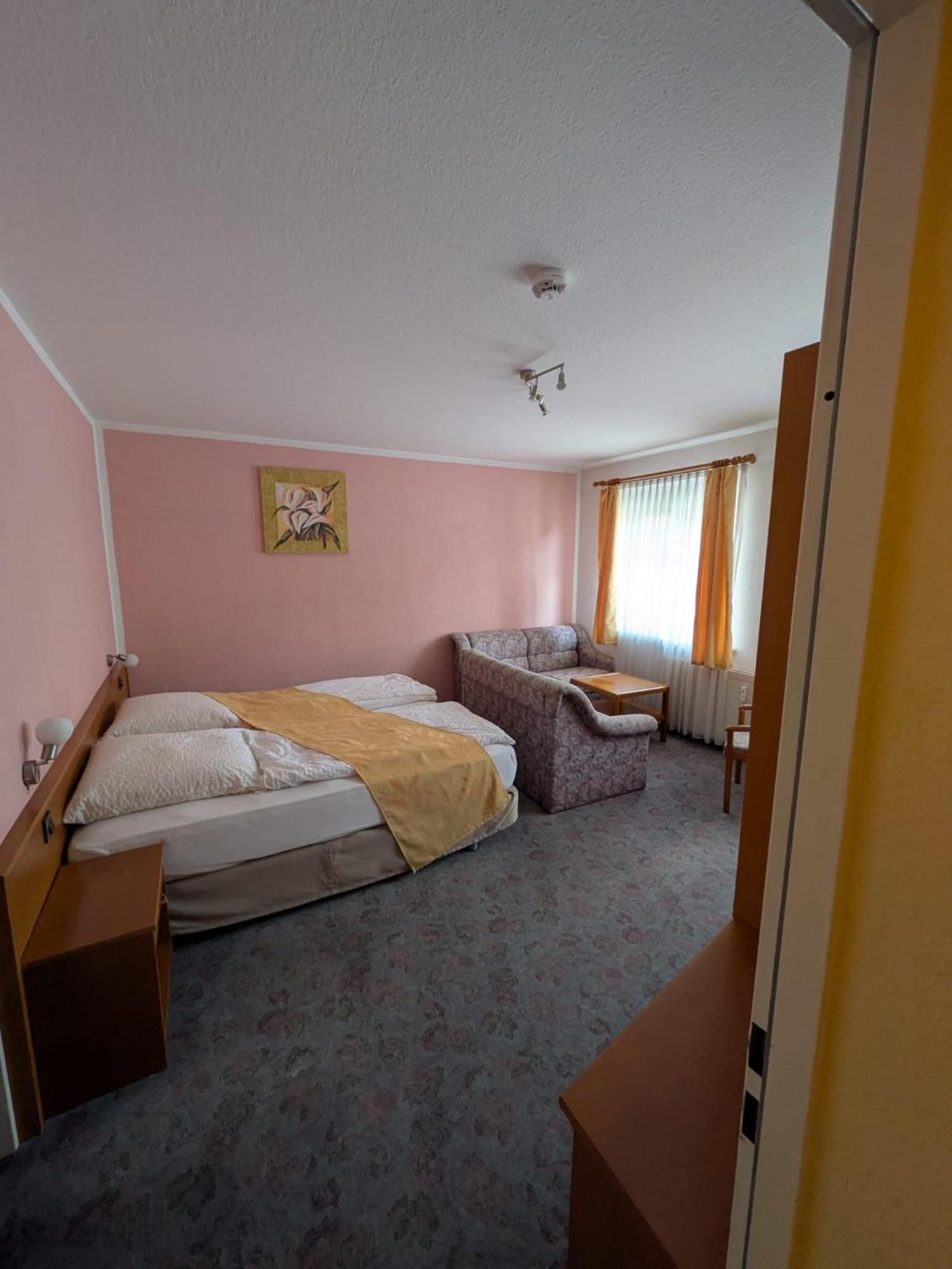 Hotel Am Markt Eckartsberga Екстер'єр фото