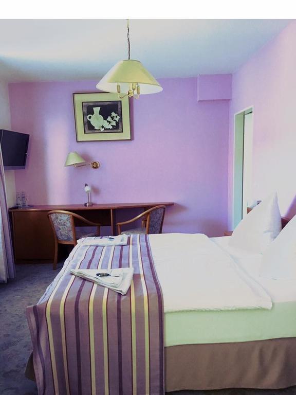 Hotel Am Markt Eckartsberga Екстер'єр фото
